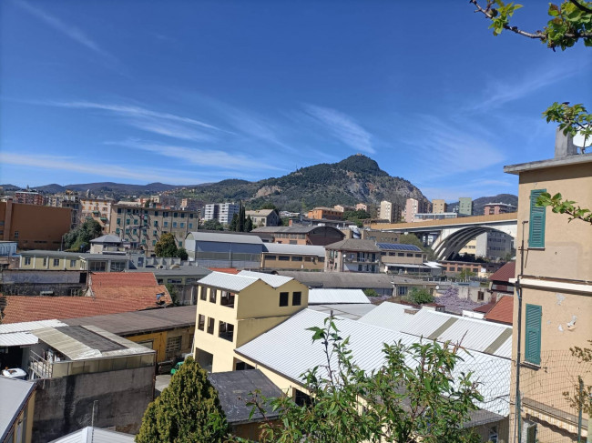 Appartamento in vendita a Genova