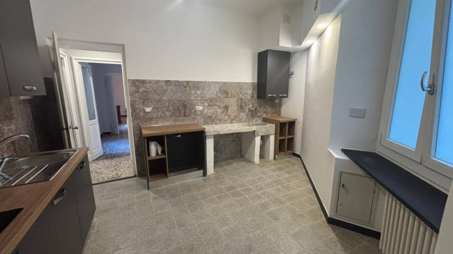 Appartamento in vendita a Genova