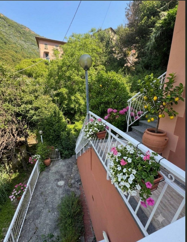 Villa in vendita a Sori
