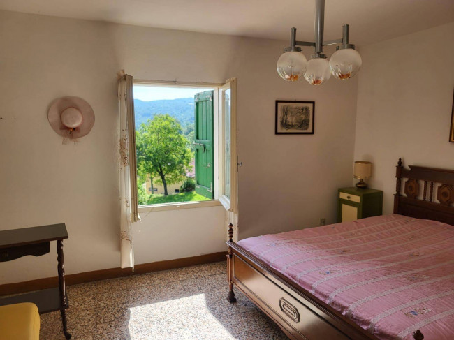 Cascina/Casale/Masseria in vendita a Ventasso