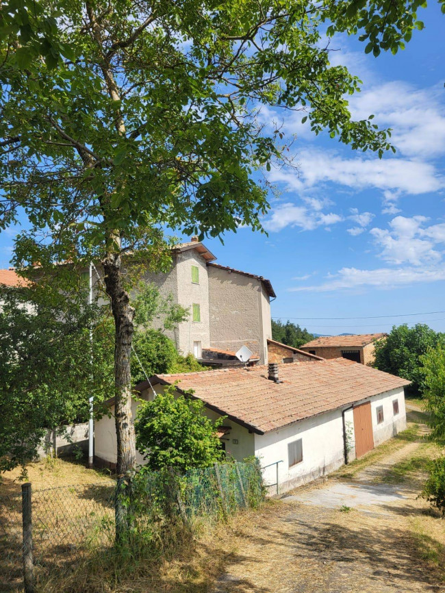 Cascina/Casale/Masseria in vendita a Ventasso