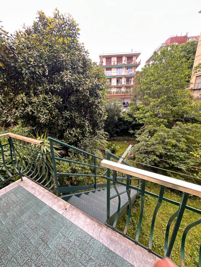 Appartamento in vendita a Genova