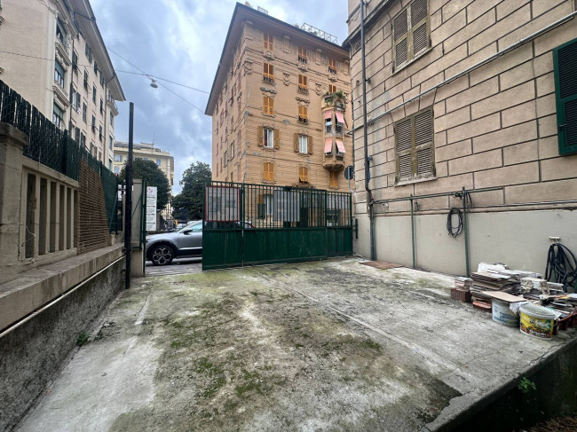 Laboratorio in affitto/vendita a Genova