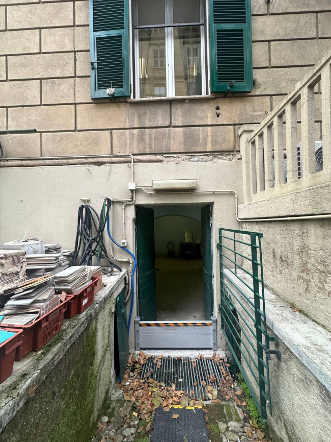 Laboratorio in affitto/vendita a Genova