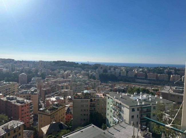 Appartamento in vendita a Genova