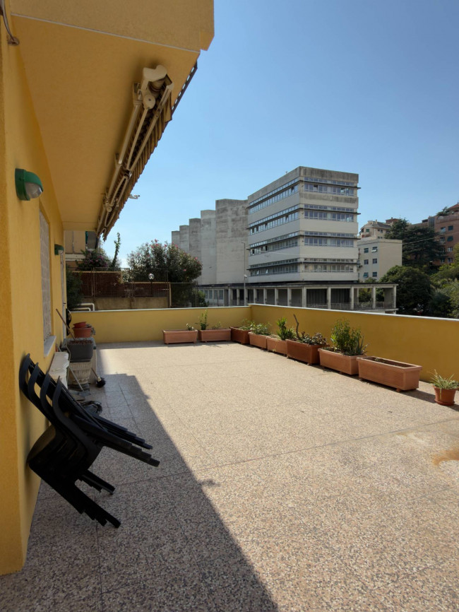 Appartamento in affitto a Genova