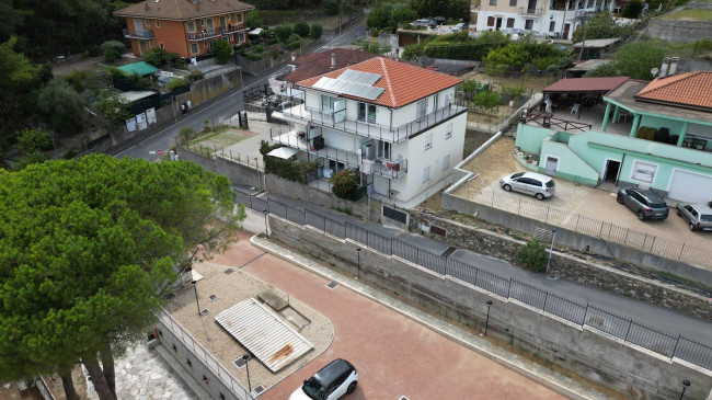 Appartamento in vendita a Andora