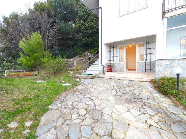 Villa in vendita a Alassio