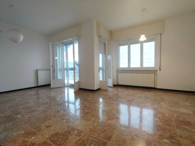 Villa in vendita a Alassio