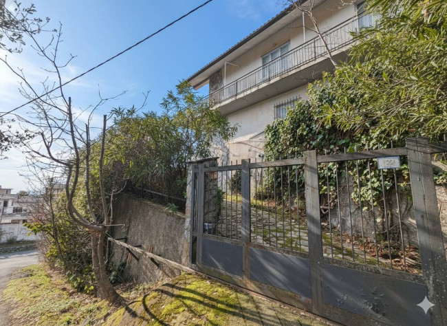 Villa in vendita a Alassio