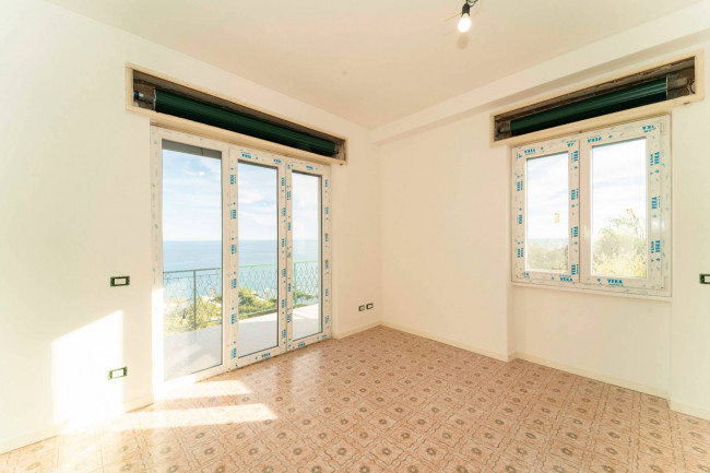 Appartamento in vendita a San Lorenzo al Mare