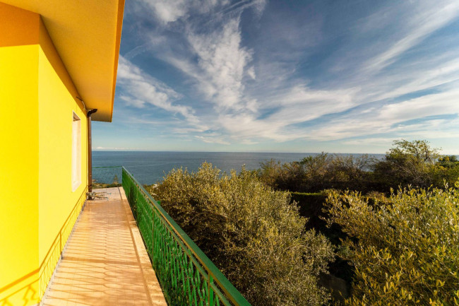 Appartamento in vendita a San Lorenzo al Mare