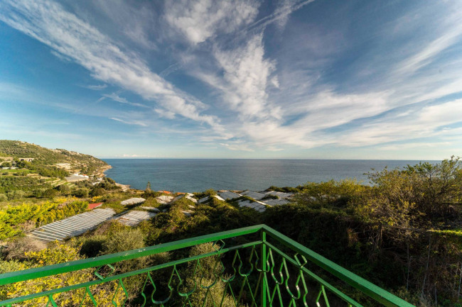 Appartamento in vendita a San Lorenzo al Mare