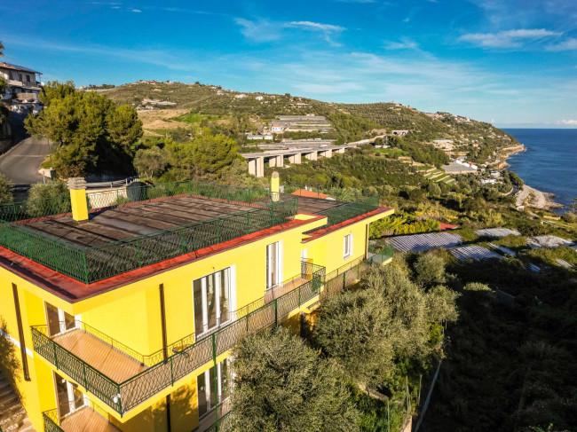 Appartamento in vendita a San Lorenzo al Mare