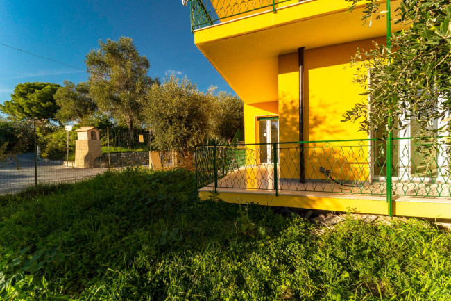 Appartamento in vendita a San Lorenzo al Mare