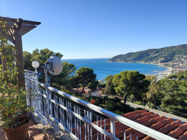 Villa in vendita a Andora