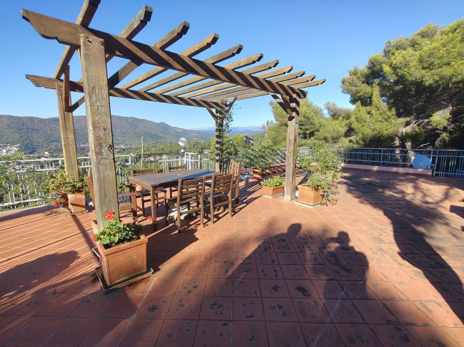 Villa in vendita a Andora