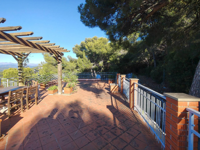 Villa in vendita a Andora