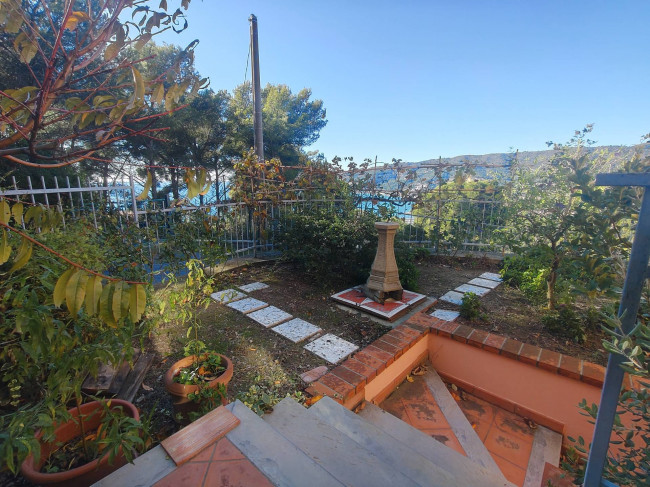 Villa in vendita a Andora