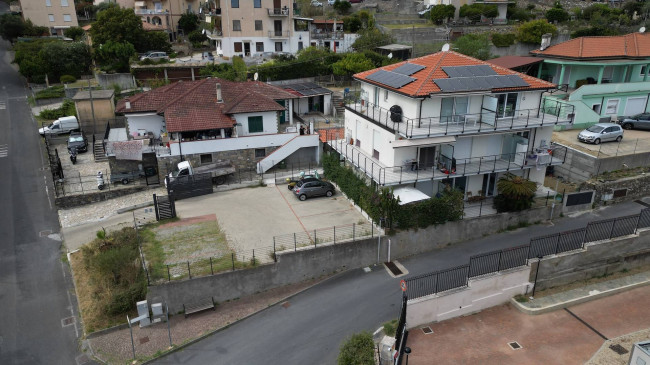 Appartamento in vendita a Andora