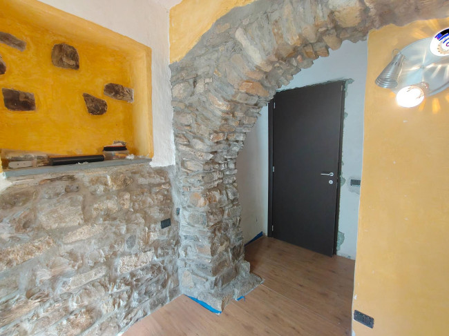 Appartamento in vendita a Diano San Pietro