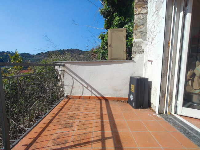 Appartamento in vendita a Diano San Pietro