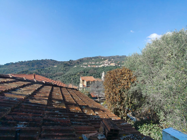 Appartamento in vendita a Diano San Pietro