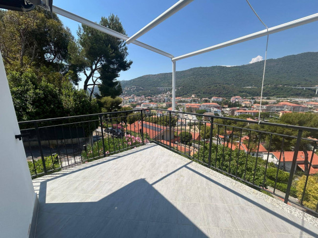 Appartamento in vendita a Andora