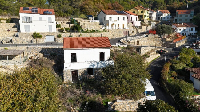 Villa in vendita a Andora