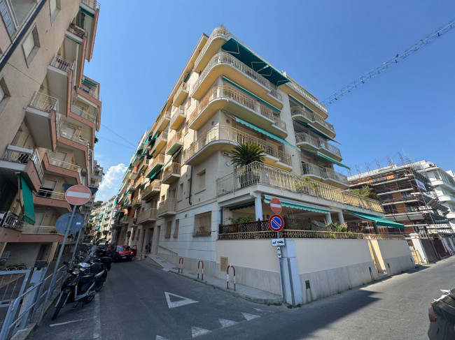 Appartamento in vendita a Alassio
