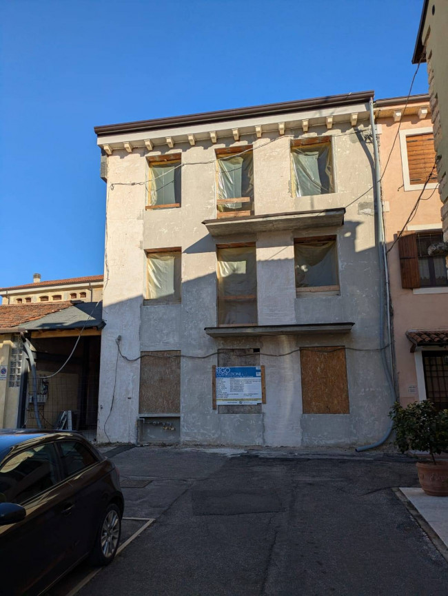 Appartamento in vendita a Verona