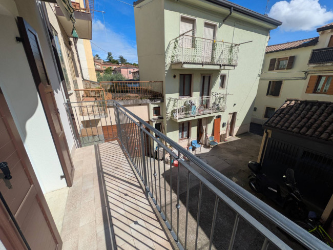 Villette a schiera in affitto a Verona