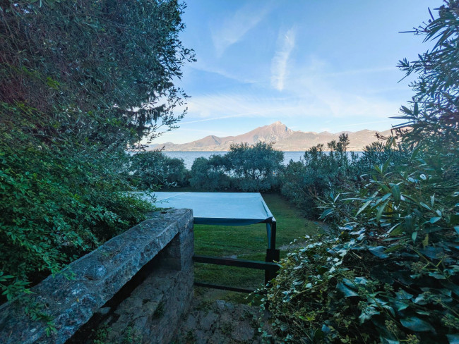 Villa in vendita a Torri del Benaco