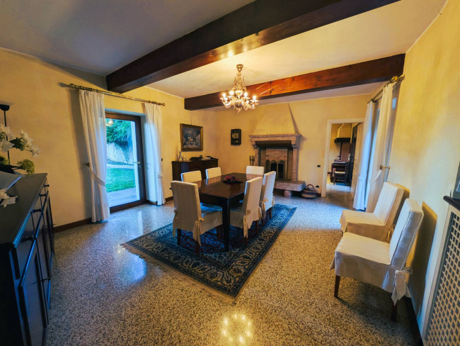 Villa in vendita a Torri del Benaco