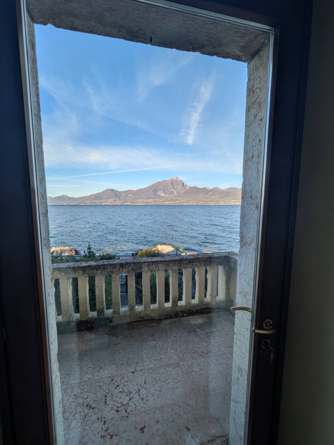 Villa in vendita a Torri del Benaco