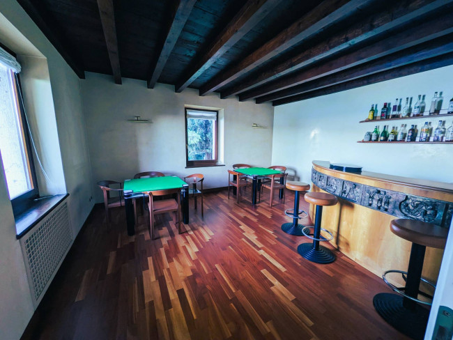 Villa in vendita a Torri del Benaco