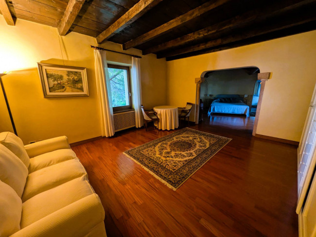 Villa in vendita a Torri del Benaco