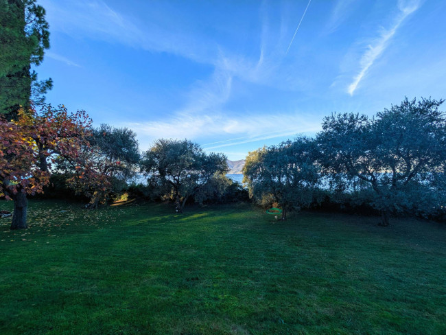 Villa in vendita a Torri del Benaco