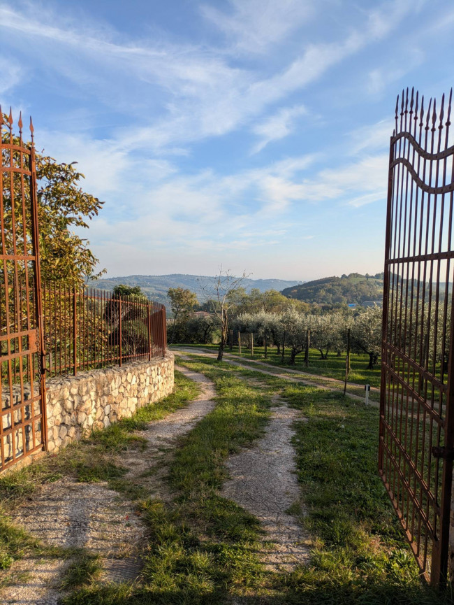 Villa in vendita a Verona