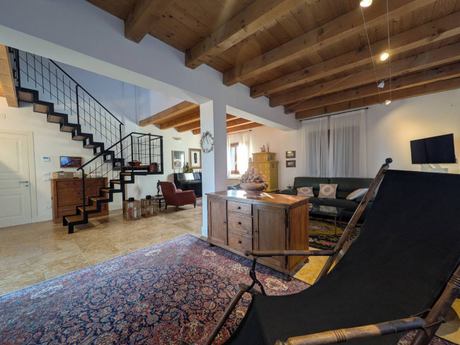 Villa in vendita a Verona