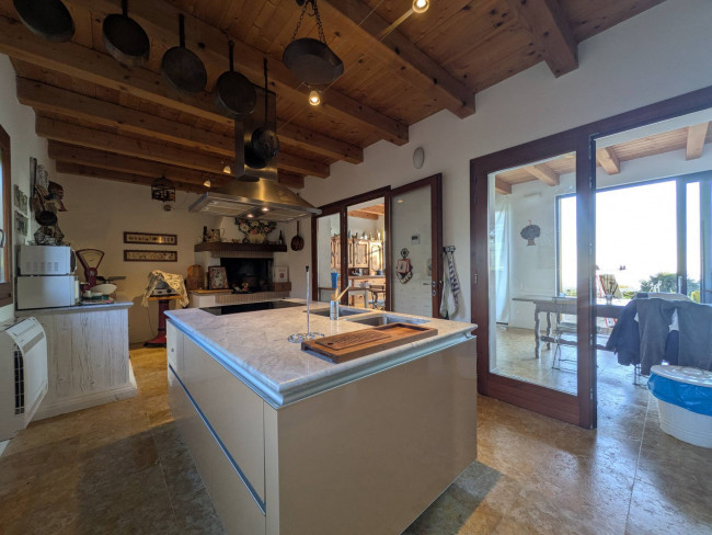 Villa in vendita a Verona