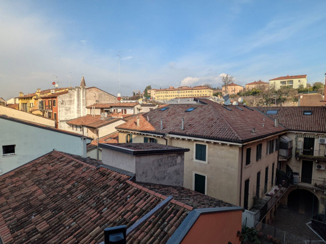 Appartamento in vendita a Verona