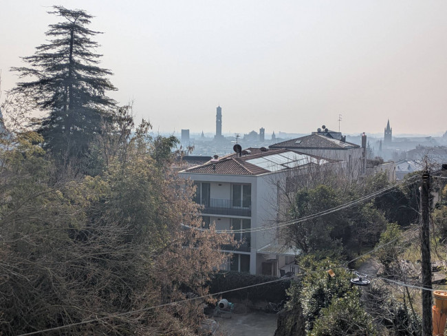 Appartamento in affitto a Verona
