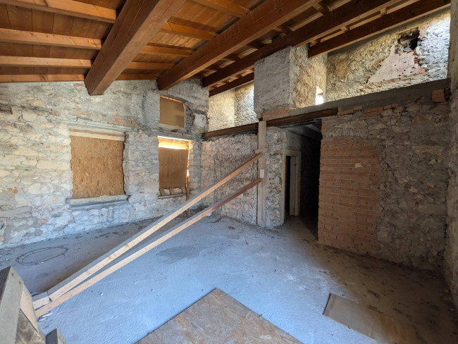 Appartamento in vendita a Verona