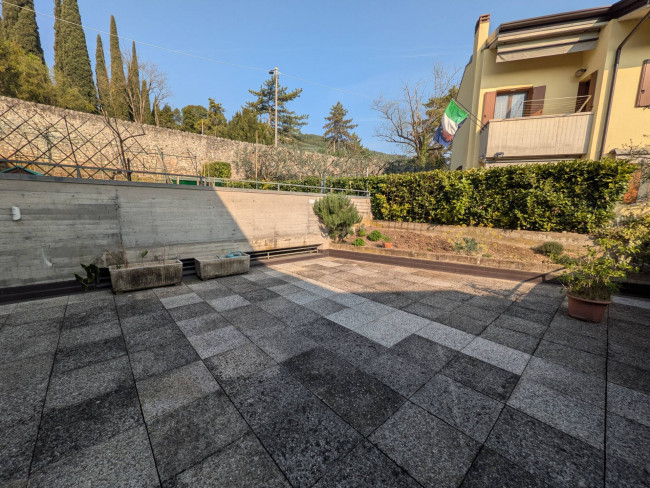 Villette a schiera in vendita a Verona