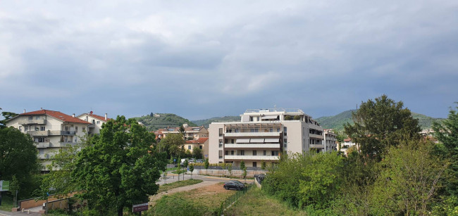 Appartamento in vendita a Verona