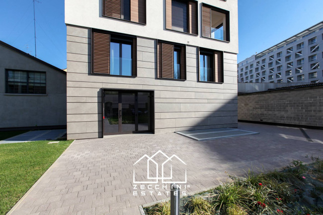  for rent in Milano