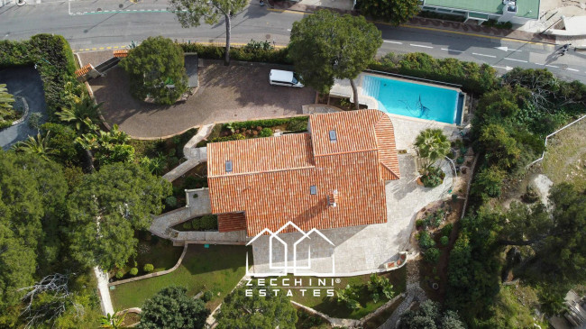 Villa in vendita a Roquebrune-Cap-Martin