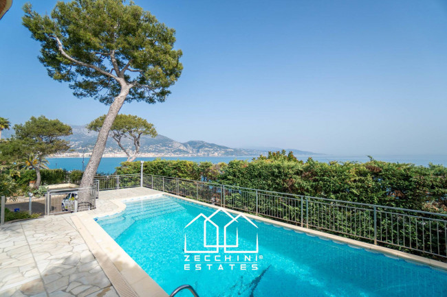 Villa in vendita a Roquebrune-Cap-Martin