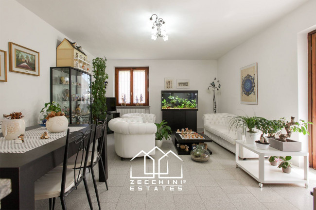 Casa singola in vendita a Giussago